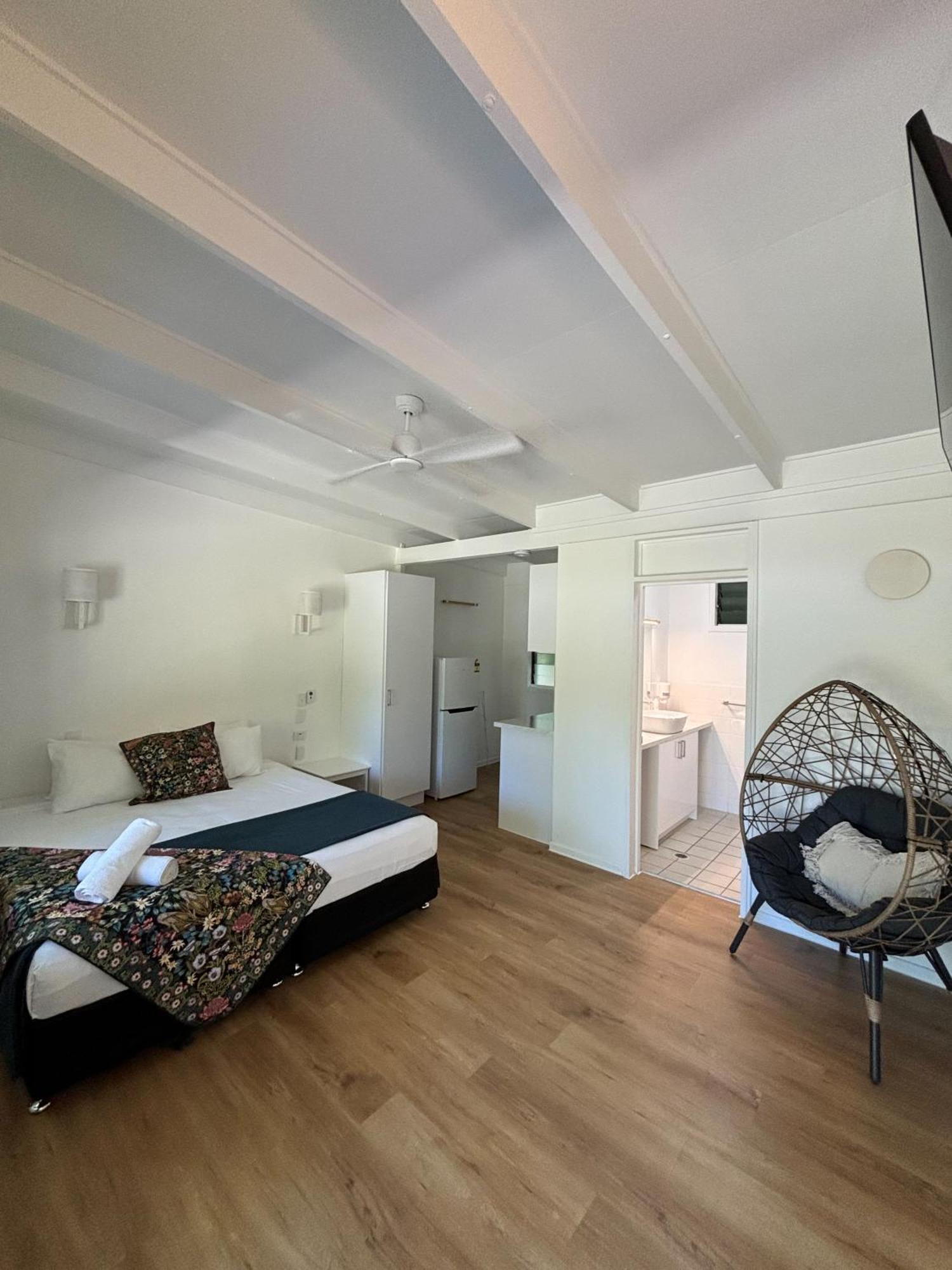 Hotel Amaroo On Mandalay, Magnetic Island Nelly Bay Exterior foto