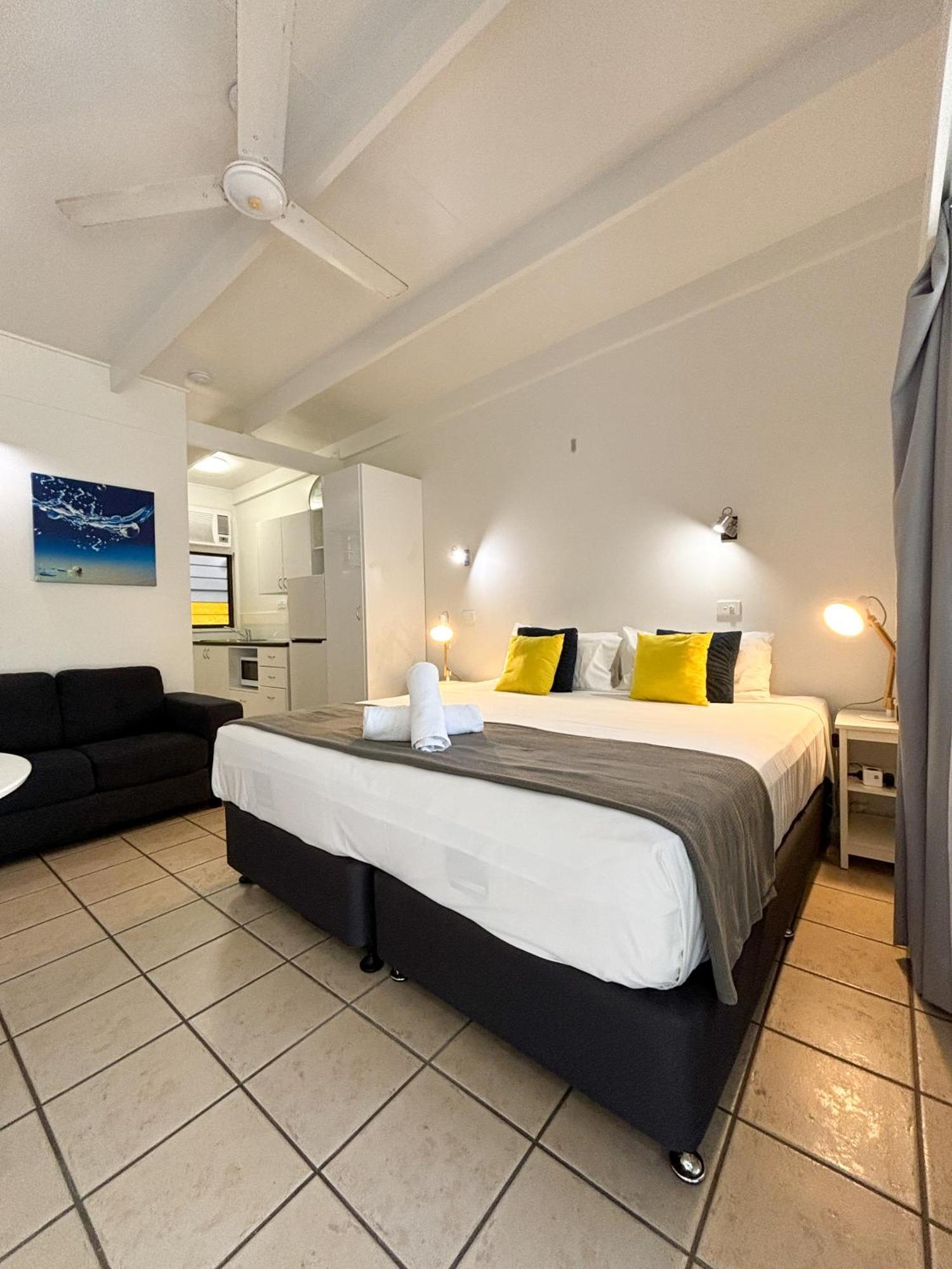 Hotel Amaroo On Mandalay, Magnetic Island Nelly Bay Exterior foto