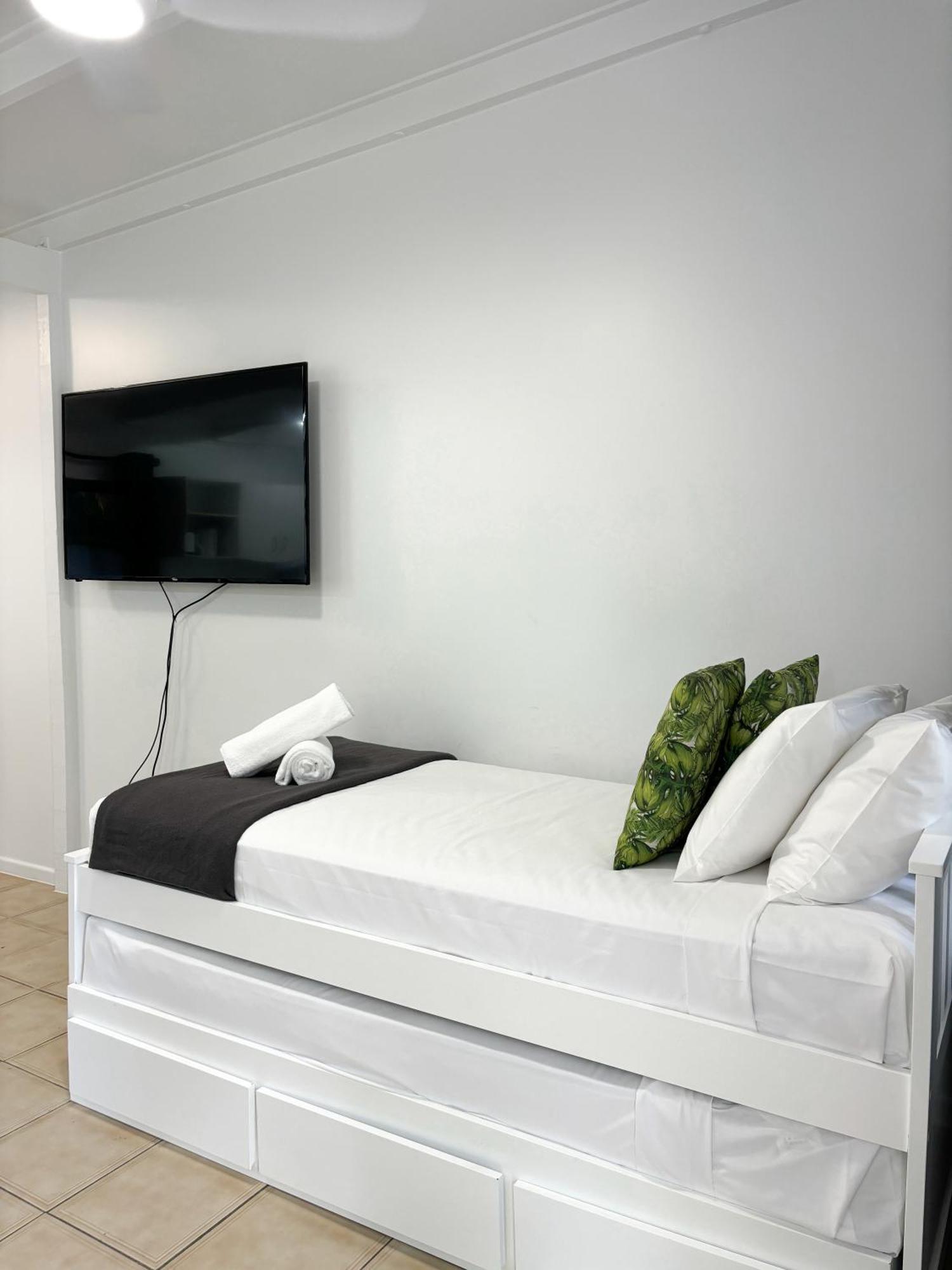 Hotel Amaroo On Mandalay, Magnetic Island Nelly Bay Exterior foto
